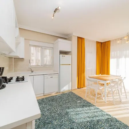 Flat With Balcony And Shared Pool In Apartment Belek